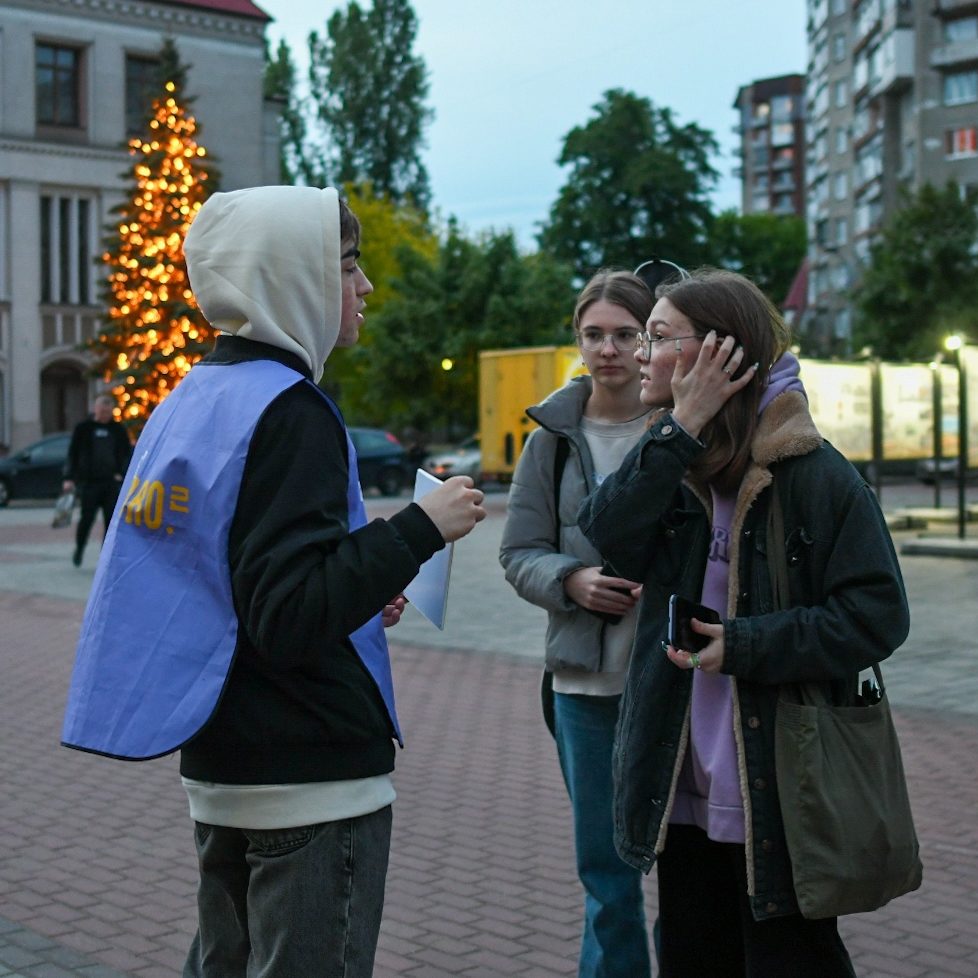 Более 100 добровольцев помогали вчера в организации и проведении очередной Музейной ночи в Калининграде